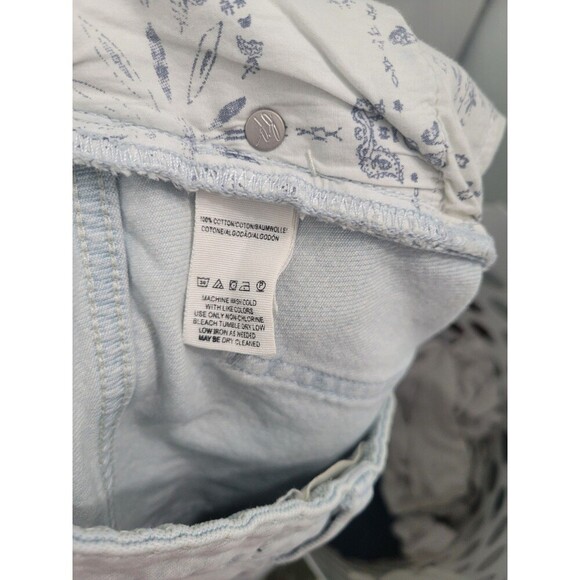 Free People  women’s Denim Mini Skirt Size 26 - Picture 7 of 9